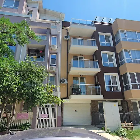 Star Beach Apartment
